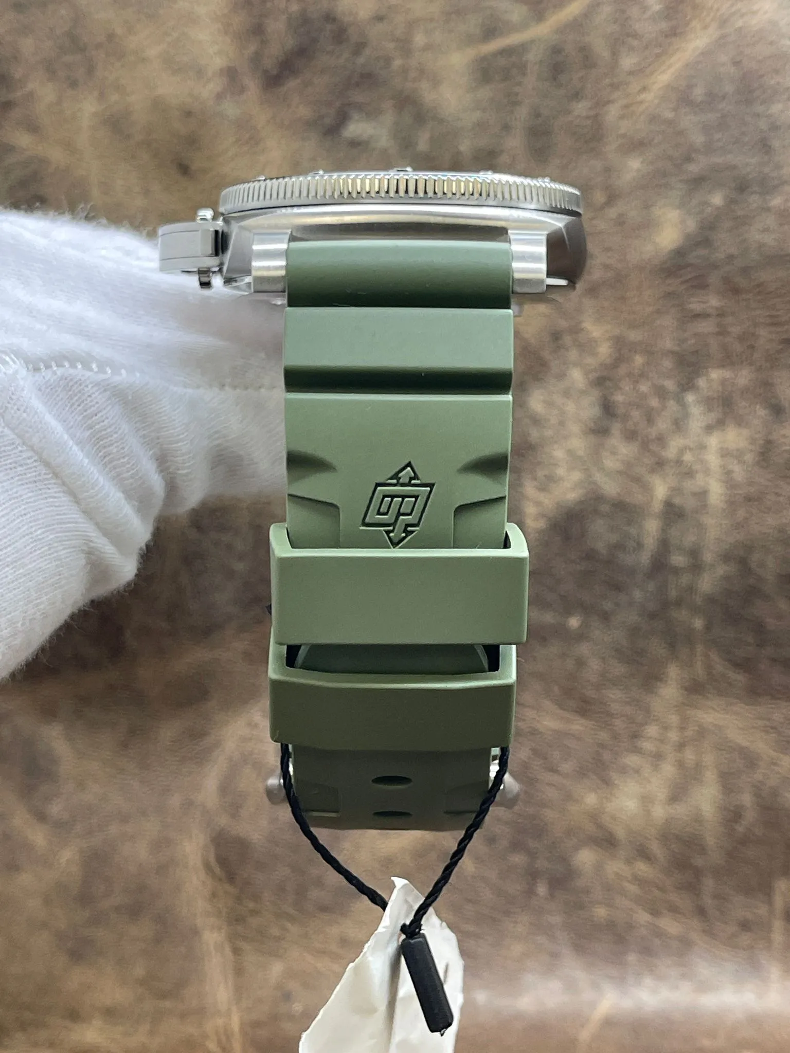 Panerai Luminor Submersible QuarantaQuattro BNIB 24' PAM01226 White Dial Automatic Men's Watch