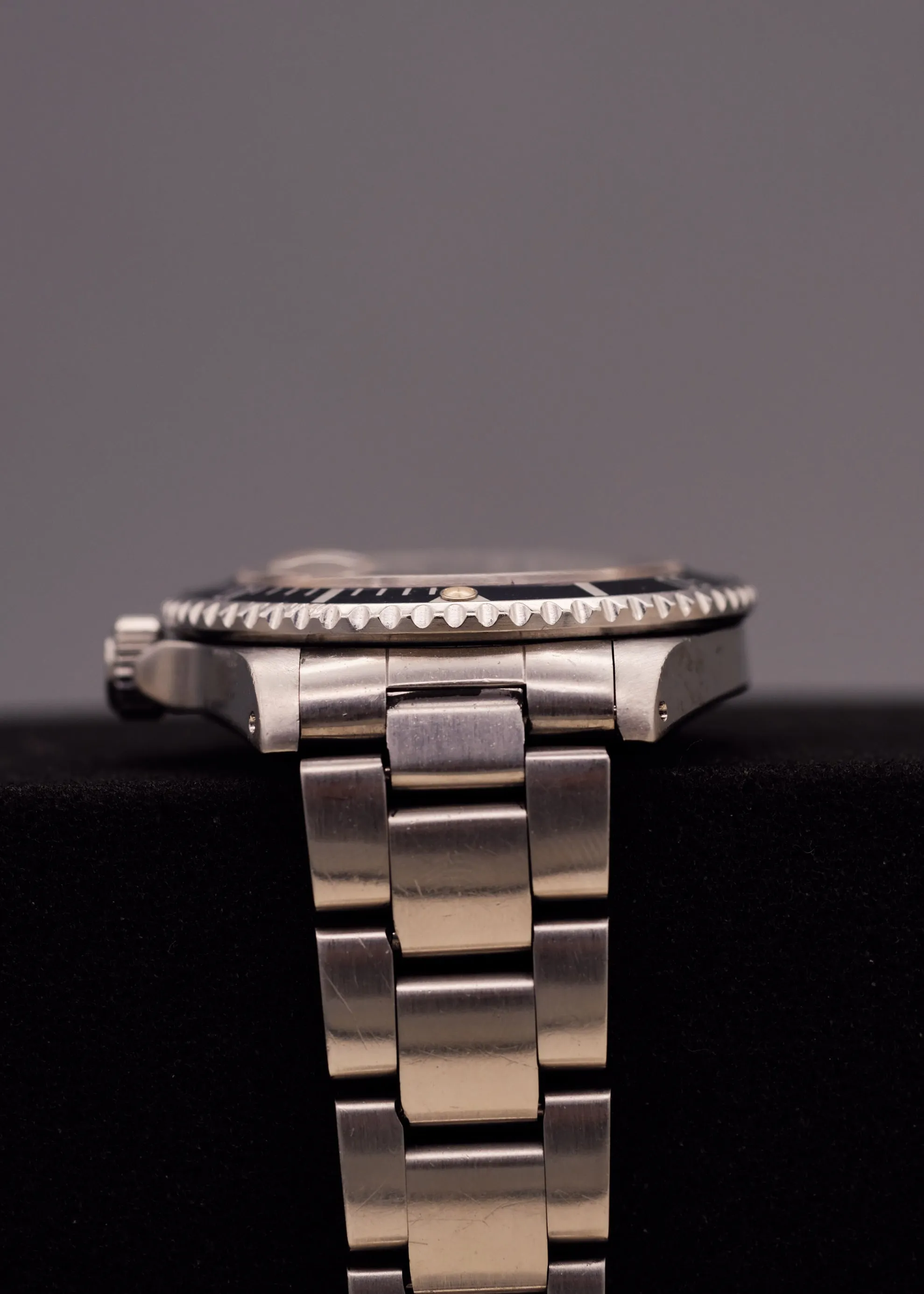 Rolex Submariner 16610 With Navy Insert w/Box & Manuals - 1996