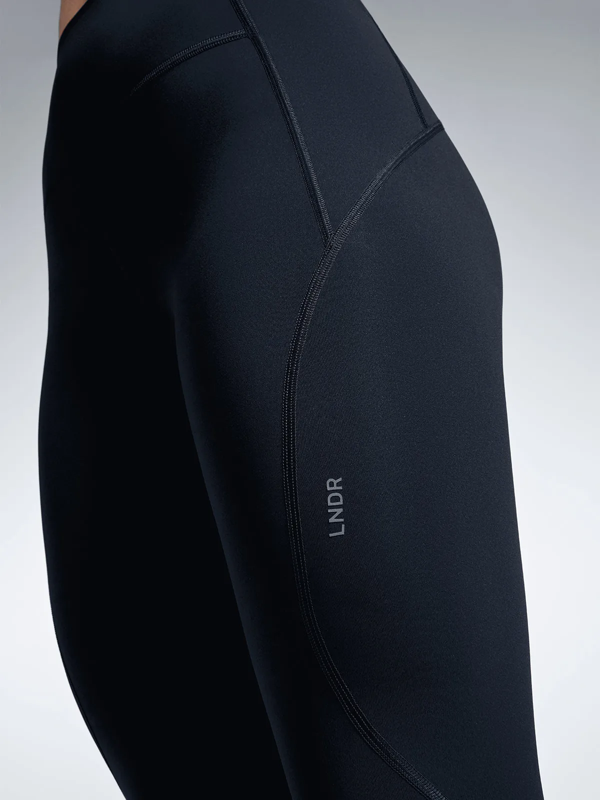SET: SWEAT LOVING 8/8 Black