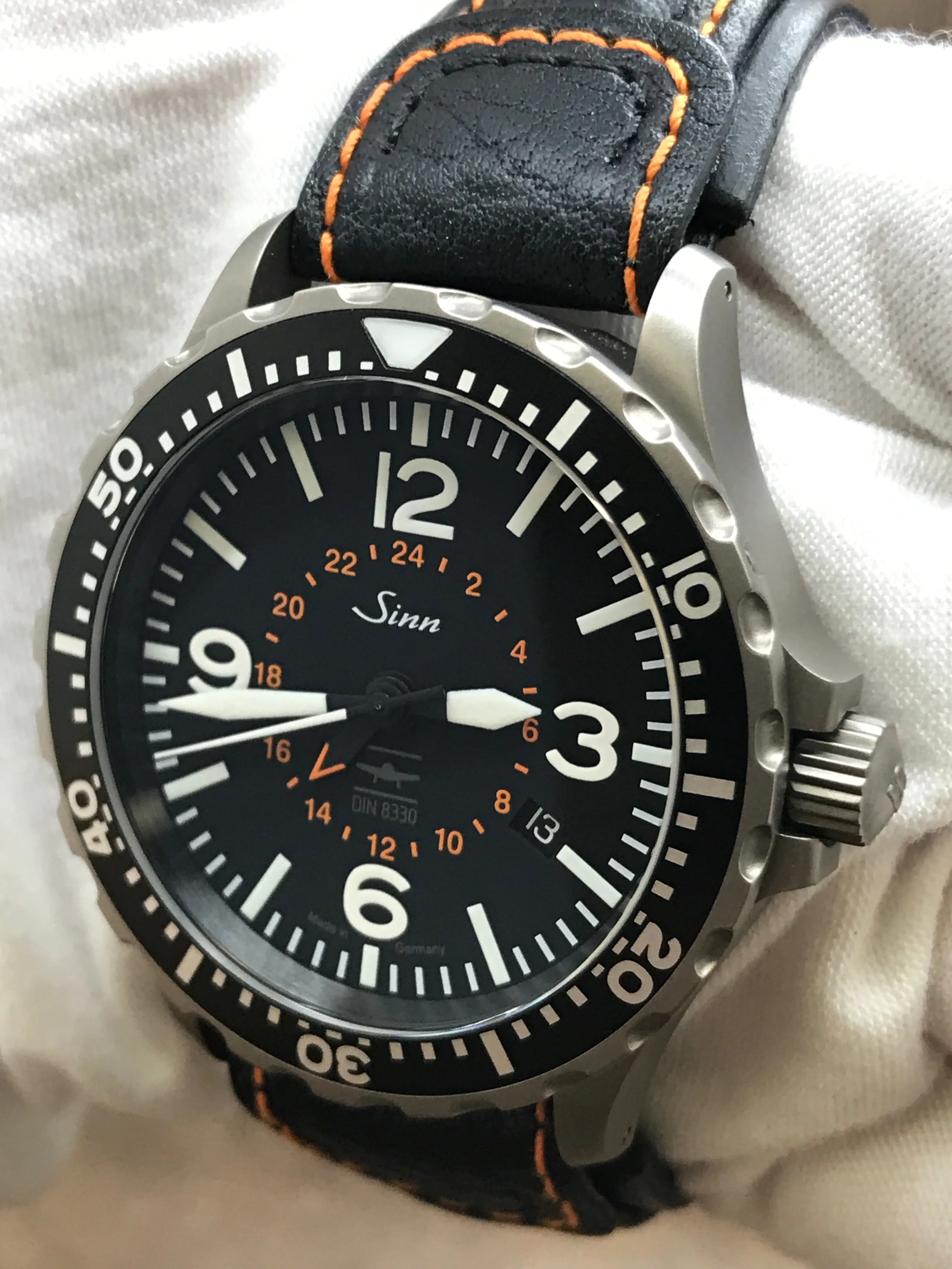 Sinn UTC 857 Black Dial Automatic Men's Watch