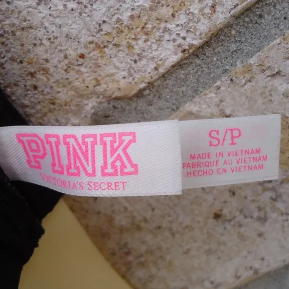 SIZE S. PINK Victoria's Secret Mesh Crop Haut Court Sports Bra.