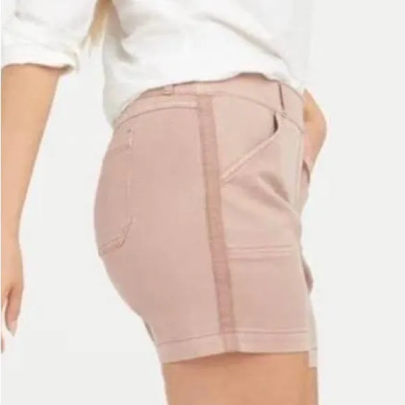 Spanx XLarge Shorts Stretch Twill 6” Shorts in Mauve pockets NWT