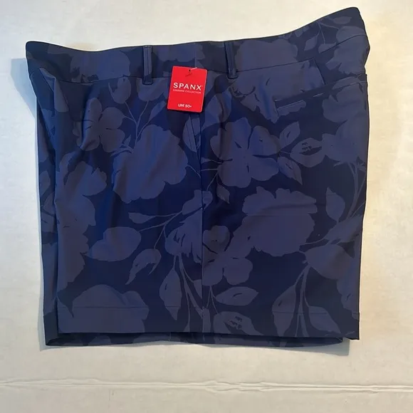 Spanx XLarge Shorts Sunshine Pull-On in Floret Navy 6” Shorts NWT