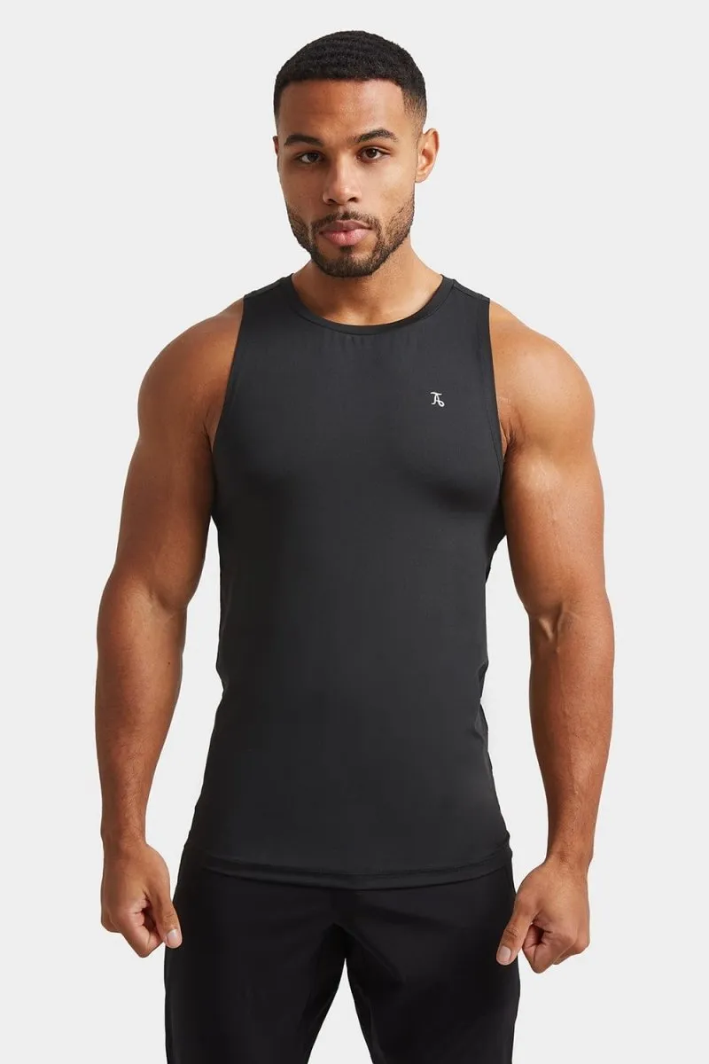 Training Vest in Black