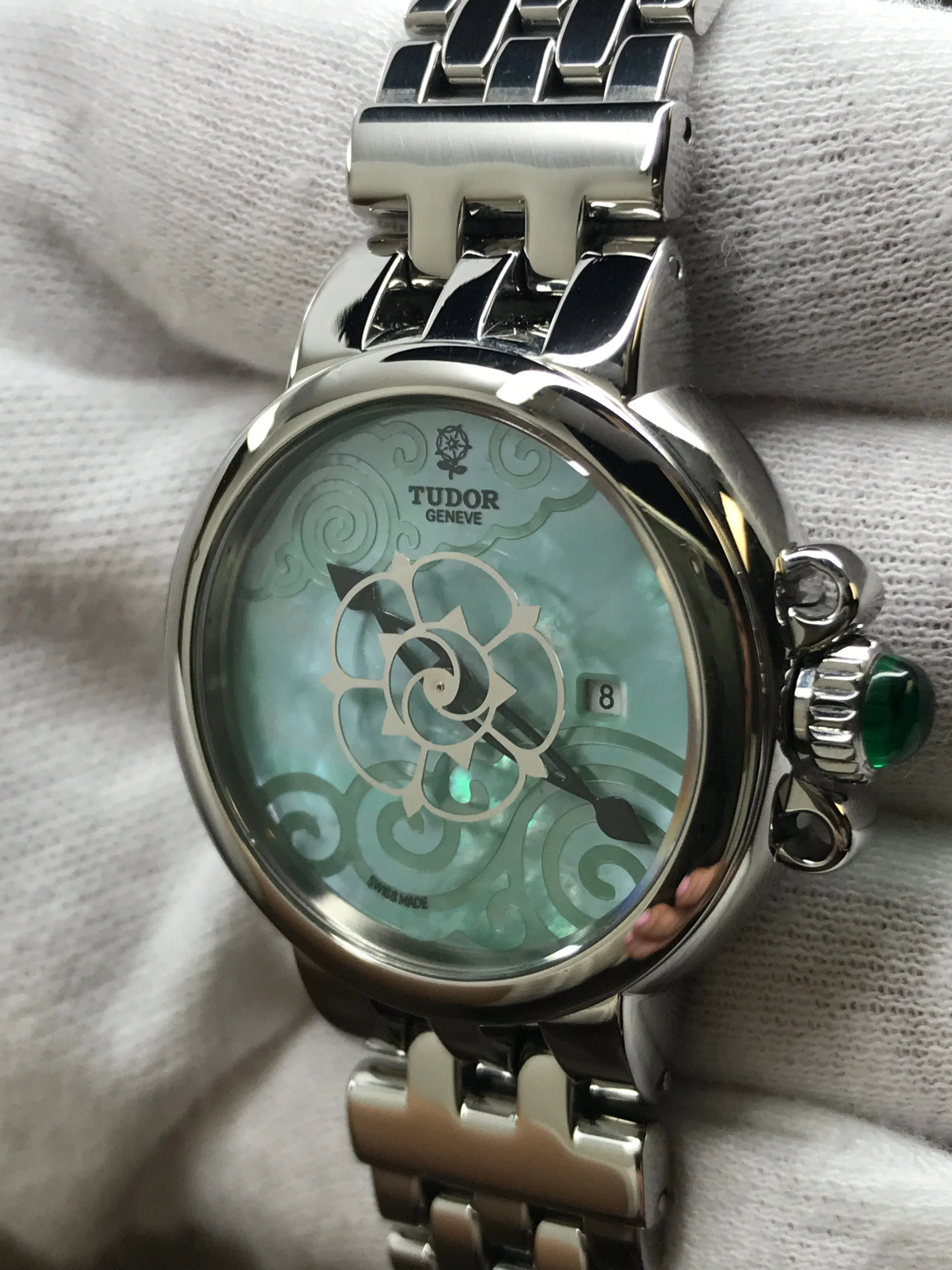 Tudor Clair de Rose 35400 Emerald Green Dial Automatic Women's Watch