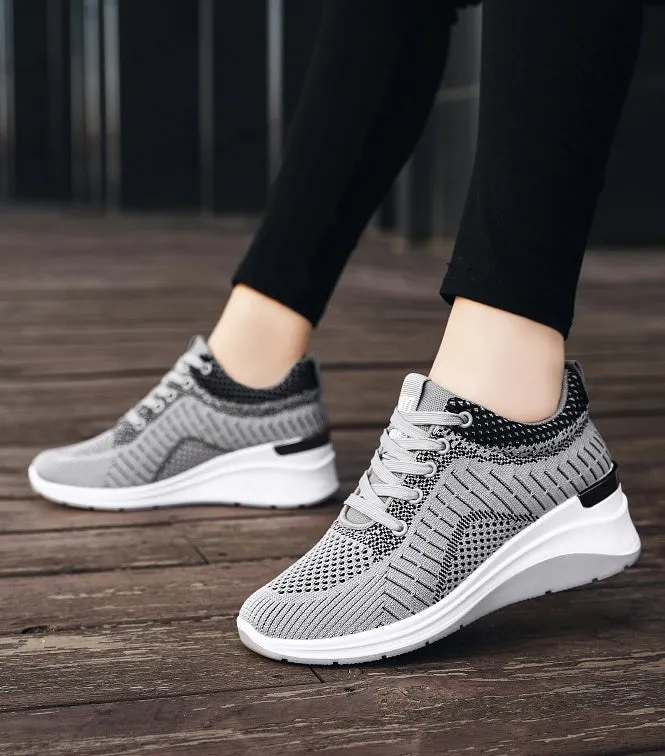 Two-Tone Casual Sneakers with Cushioned Air Cushion Sole for Women