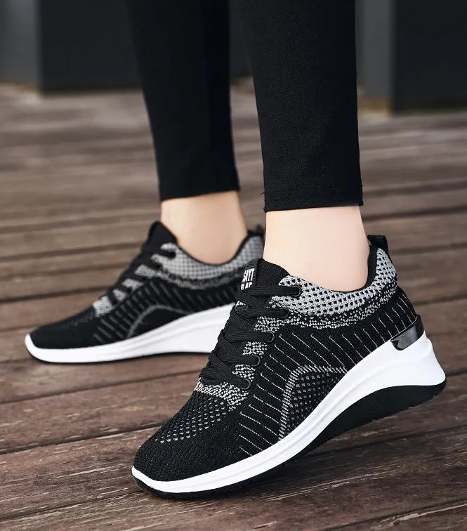 Two-Tone Casual Sneakers with Cushioned Air Cushion Sole for Women