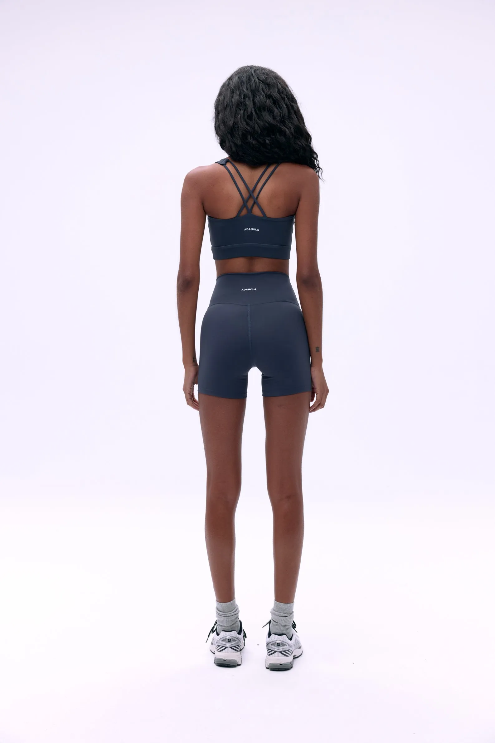 Ultimate Ultra Crop Shorts - Midnight blue
