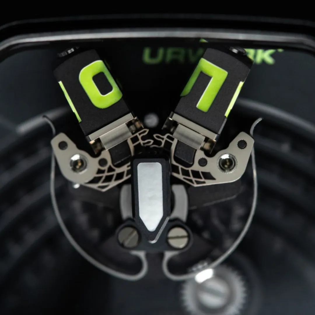 UR-SATELLITE - SPACE BLACK UR-120