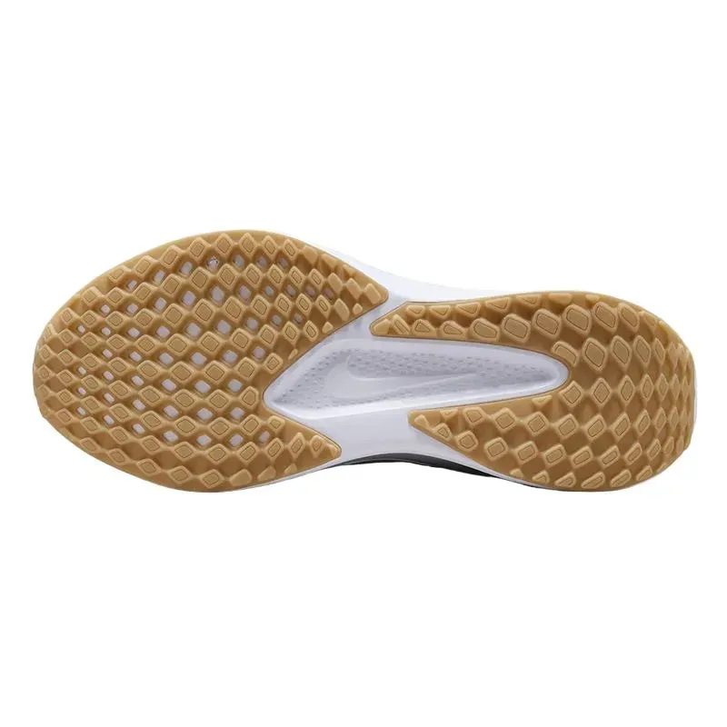 WMNS NIKE QUEST 6