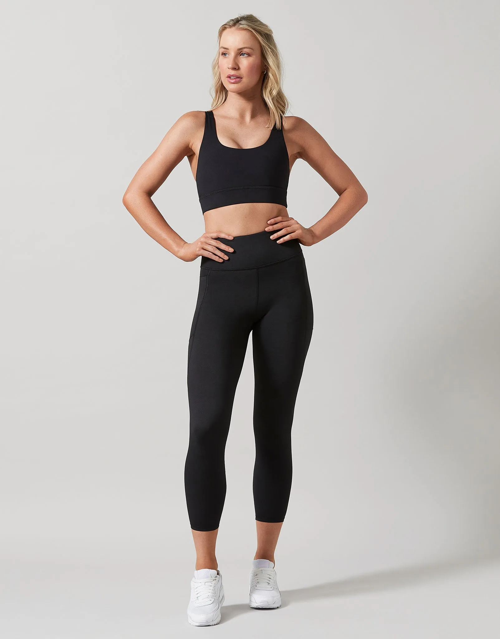 ZOE Air-Core Sports Bra - Black